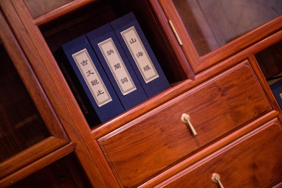 东成红木