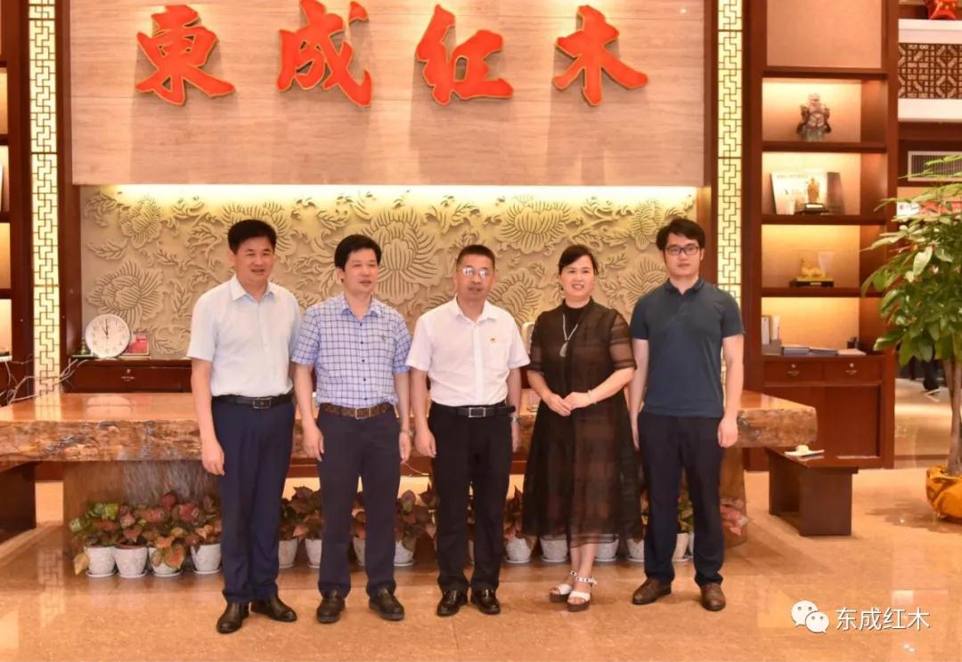 东成红木
