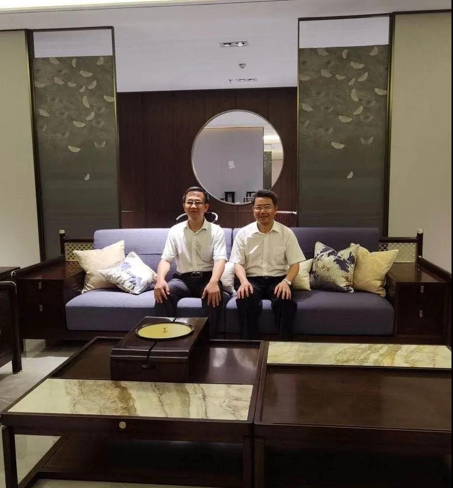 东成红木
