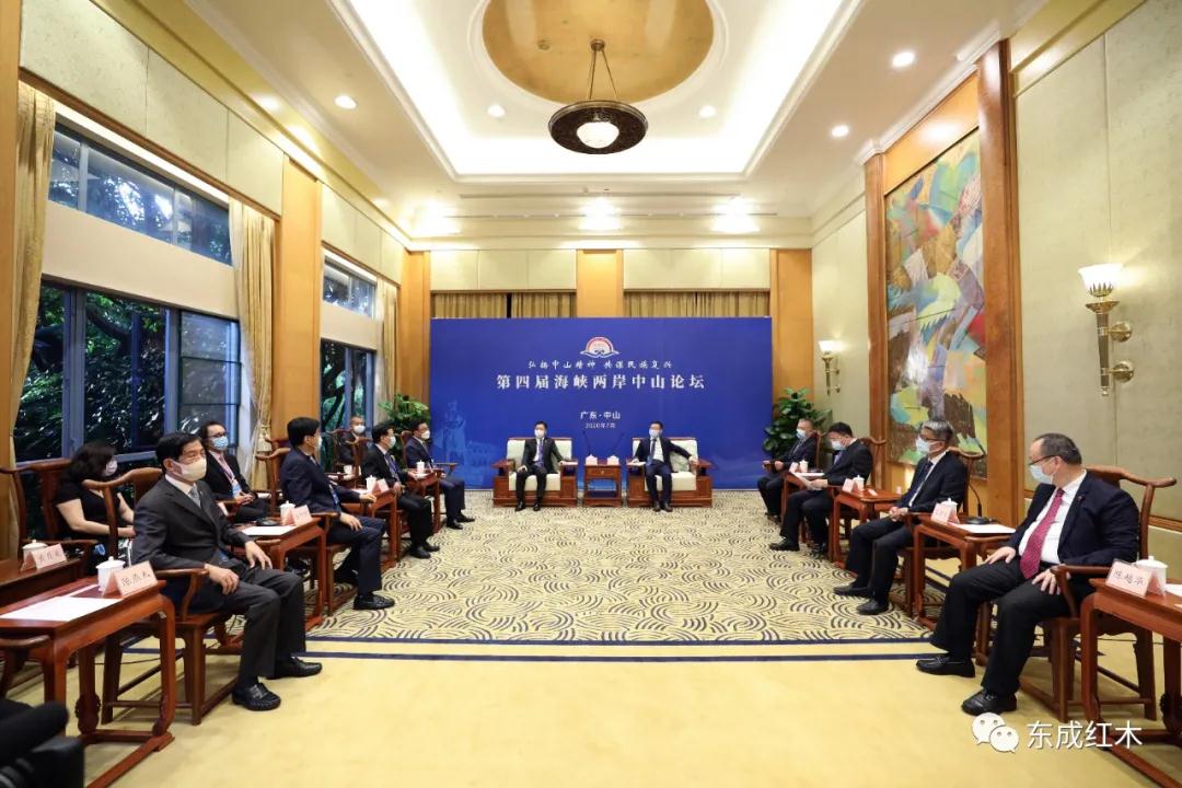 东成红木