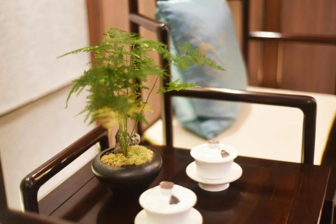 东成红木